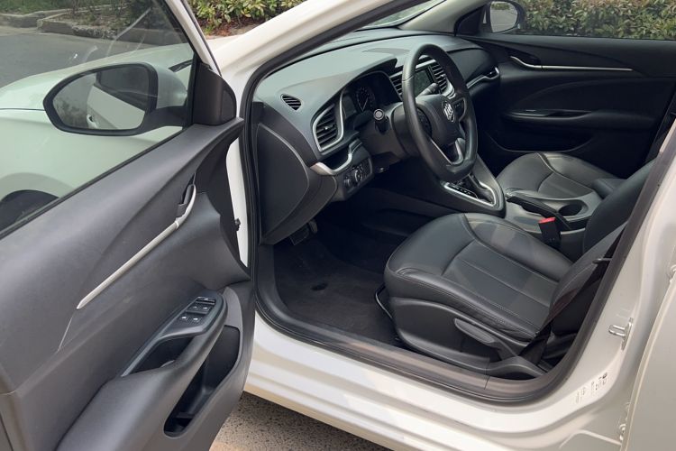 Used Buick GT 2021 Revised Version Flagship 1.5L Automatic Elite Edition Driver Seat