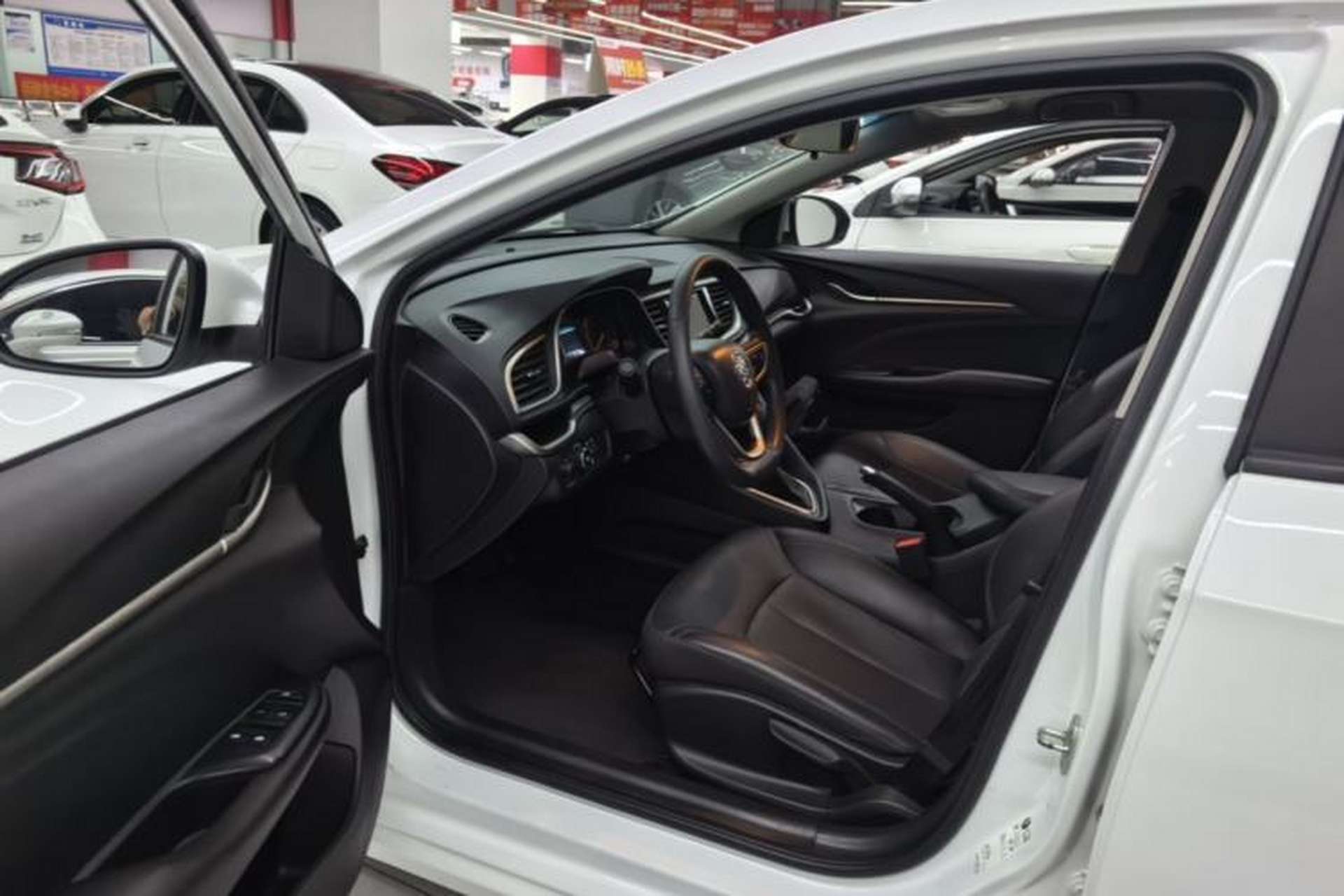 Used Buick GT 2021 Revised Version 1.3T Automatic Mild Hybrid Elite Edition Driver Seat
