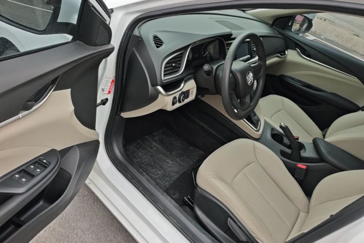 Used Buick GT 2021 Exemplar 1.5L Automatic Elite Version Driver Seat