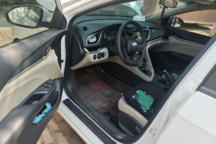 Used Buick GT 2021 Exemplar 1.5L Automatic Elite Version Driver Seat