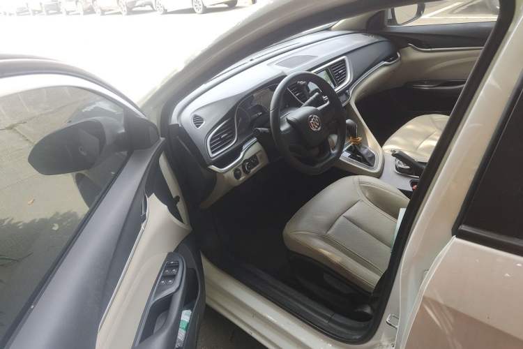 Used Buick GT 2021 Exemplar 1.5L Automatic Elite Version Driver Seat