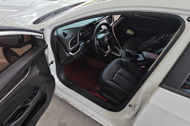 Used Buick GT 2021 Revised Version 1.3T Automatic Mild Hybrid Elite Edition Driver Seat