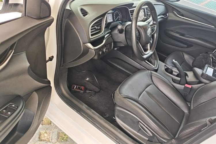 Used Buick GT 2021 1.3T Automatic Mild Hybrid Elite Version Driver Seat