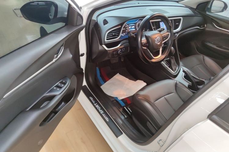 Used Buick GT 2021 Revised Version 1.3T Automatic Mild Hybrid Elite Edition Driver Seat