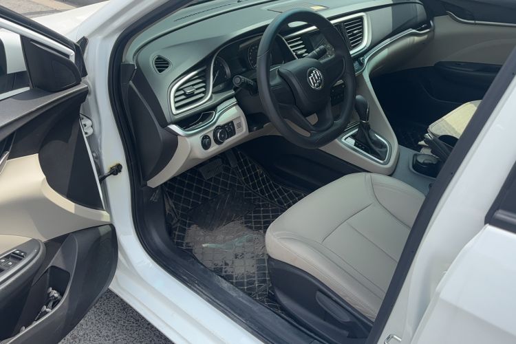Used Buick GT 2021 Exemplar 1.5L Automatic Elite Version Driver Seat