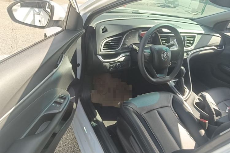 Used Buick GT 2021 1.3T Automatic Mild Hybrid Elite Version Driver Seat