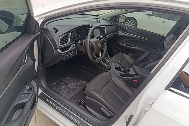 Used Buick GT 2021 Revised Version Flagship 1.5L Automatic Elite Edition Driver Seat
