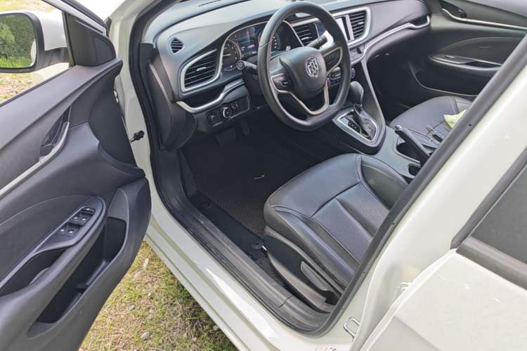 Used Buick GT 2021 Revised Version 1.3T Automatic Mild Hybrid Elite Edition Driver Seat