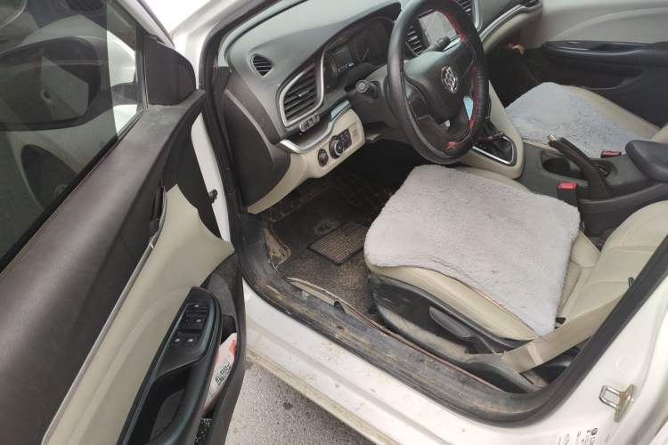 Used Buick GT 2021 Exemplar 1.5L Automatic Elite Version Driver Seat