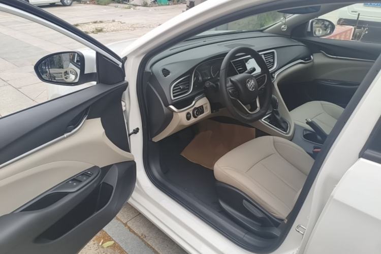 Used Buick GT 2021 Exemplar 1.5L Automatic Elite Version Driver Seat