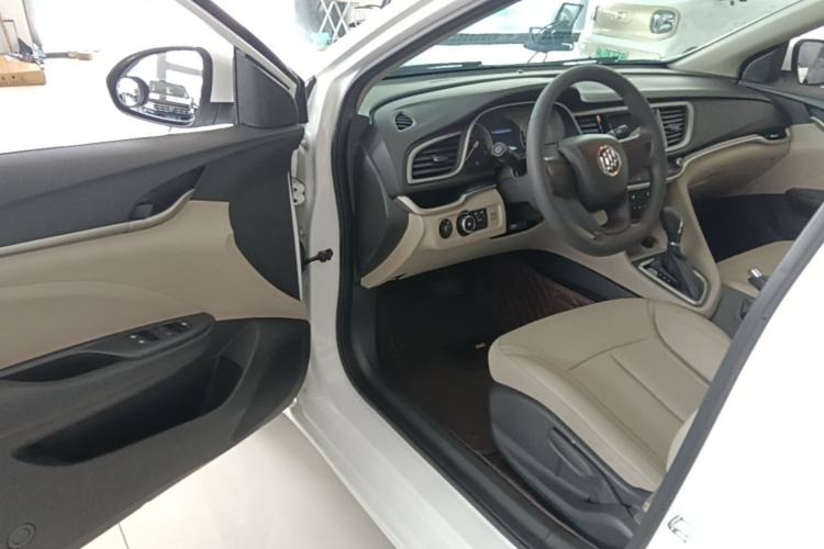 Used Buick GT 2021 Exemplar 1.5L Automatic Elite Version Driver Seat