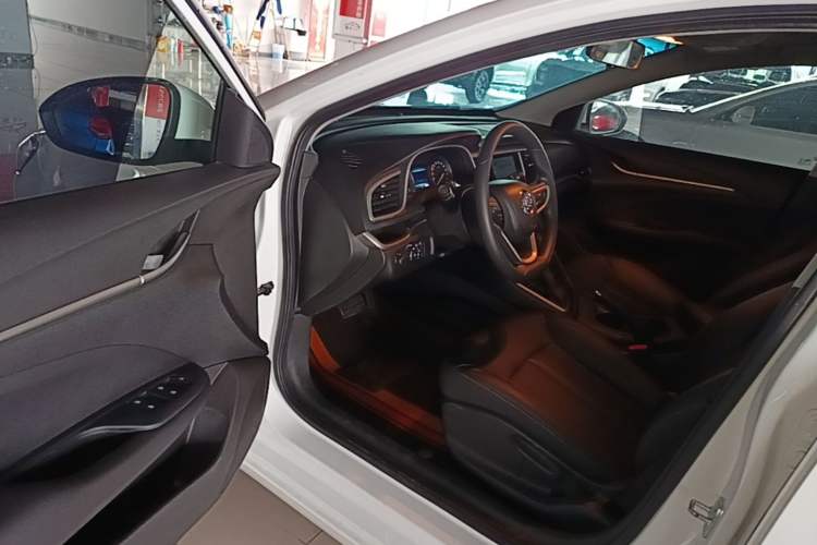 Used Buick GT 2021 Revised Version Flagship 1.5L Automatic Entry-Level Trim Driver Seat