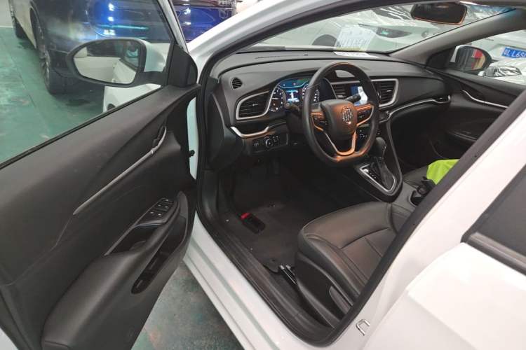 Used Buick GT 2021 Revised Version 1.3T Automatic Mild Hybrid Elite Edition Driver Seat