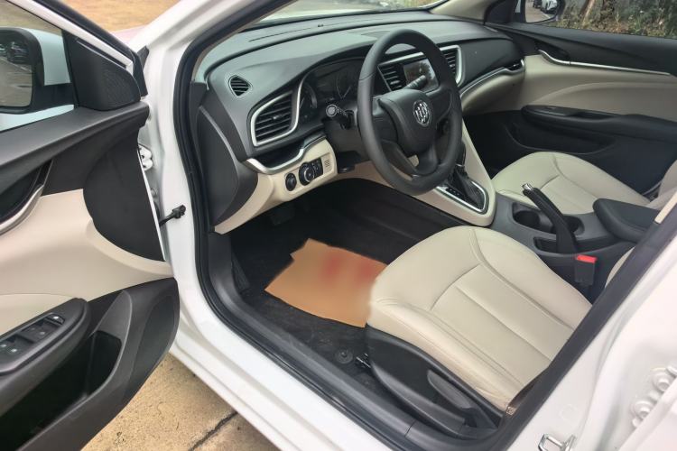 Used Buick GT 2021 Exemplar 1.5L Automatic Elite Version Driver Seat
