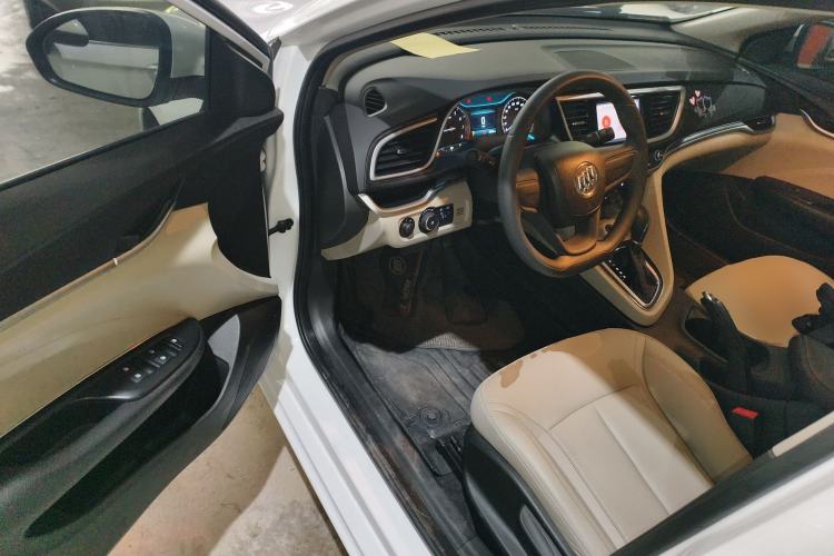 Used Buick GT 2021 Exemplar 1.5L Automatic Elite Version Driver Seat