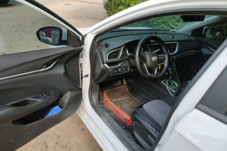 Used Buick GT 2021 Revised Version Flagship 1.5L Automatic Elite Edition Driver Seat