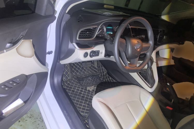 Used Buick GT 2021 Exemplar 1.5L Automatic Elite Version Driver Seat