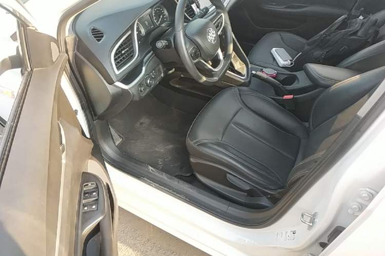 Used Buick GT 2021 Revised Version Flagship 1.5L Automatic Entry-Level Trim Driver Seat