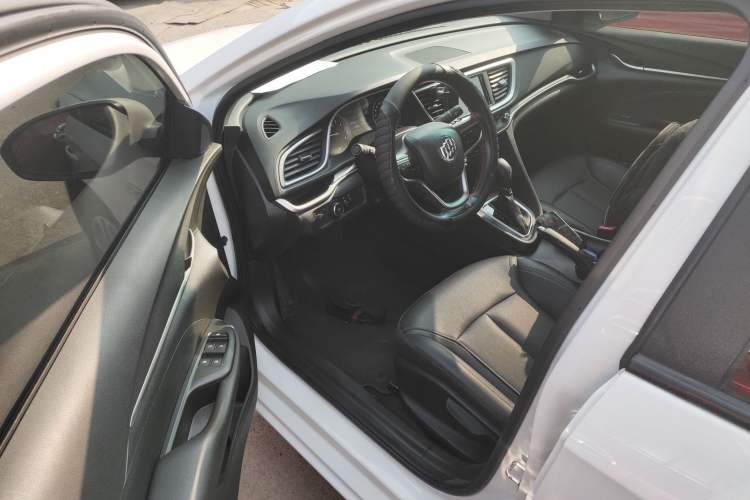 Used Buick GT 2021 Revised Version 1.3T Automatic Mild Hybrid Elite Edition Driver Seat