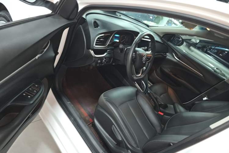Used Buick GT 2021 Revised Version Flagship 1.5L Automatic Entry-Level Trim Driver Seat