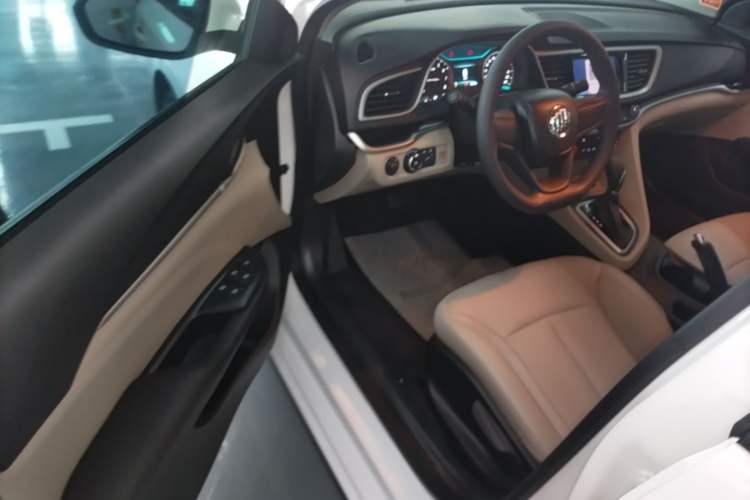 Used Buick GT 2021 Exemplar 1.5L Automatic Elite Version Driver Seat