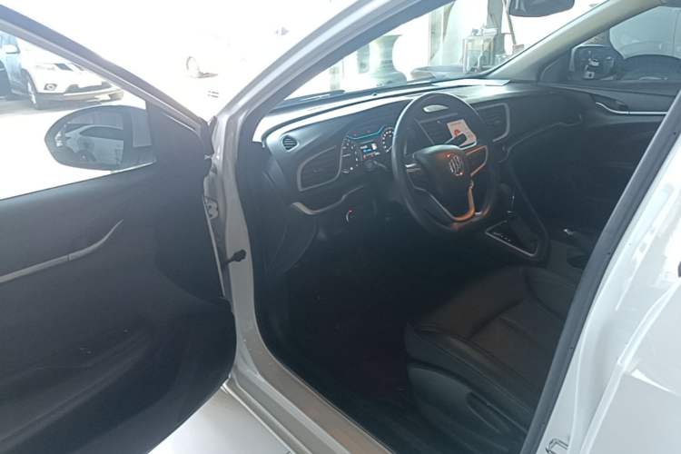 Used Buick GT 2021 Revised Version 1.3T Automatic Mild Hybrid Elite Edition Driver Seat