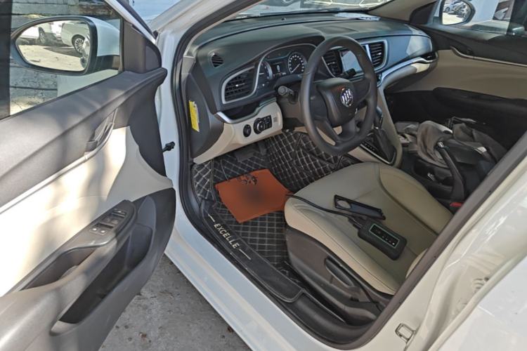 Used Buick GT 2021 Exemplar 1.5L Automatic Elite Version Driver Seat