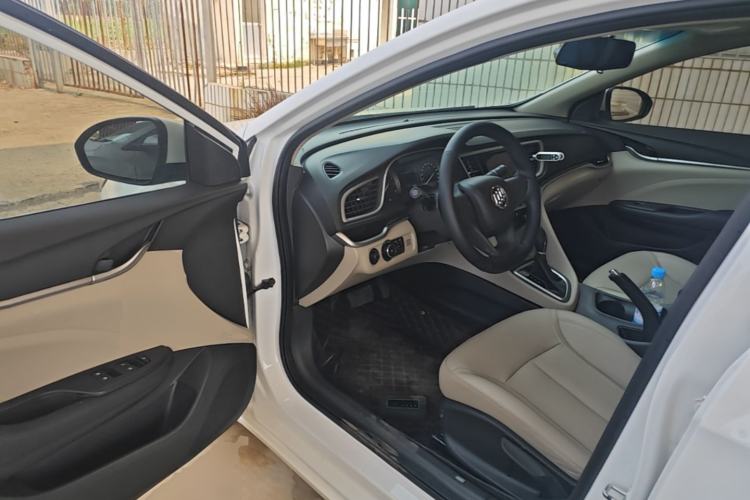 Used Buick GT 2021 Exemplar 1.5L Automatic Elite Version Driver Seat