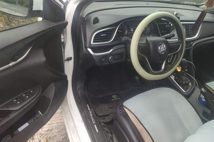 Used Buick GT 2021 Revised Version 1.3T Automatic Mild Hybrid Elite Edition Driver Seat