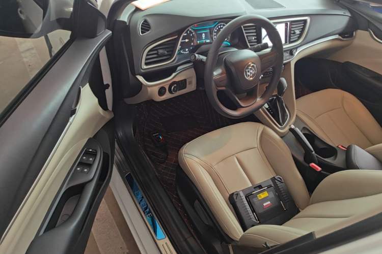 Used Buick GT 2021 Exemplar 1.5L Automatic Elite Version Driver Seat