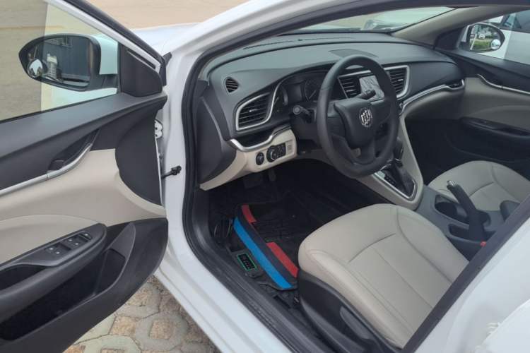 Used Buick GT 2021 Exemplar 1.5L Automatic Elite Version Driver Seat