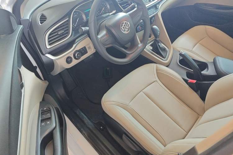 Used Buick GT 2021 Exemplar 1.5L Automatic Elite Version Driver Seat