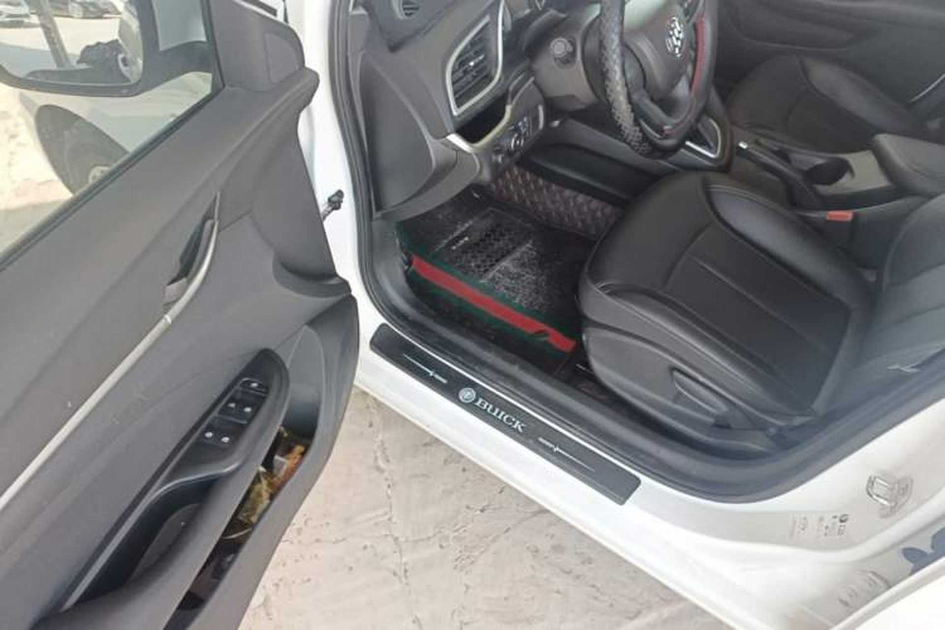 Used Buick GT 2021 1.3T Automatic Mild Hybrid Elite Version Driver Seat