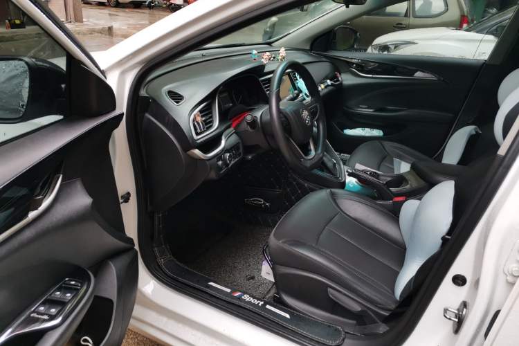 Used Buick GT 2021 Revised Version Flagship 1.5L Automatic Elite Edition Driver Seat