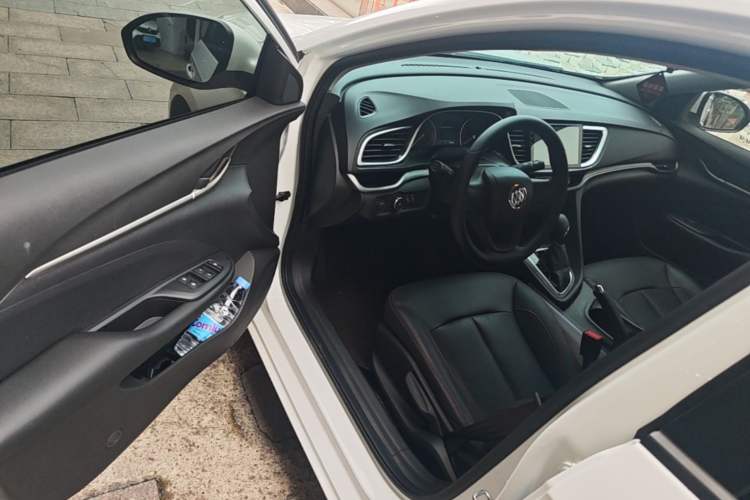Used Buick GT 2021 1.3T Automatic Mild Hybrid Entry Model Driver Seat