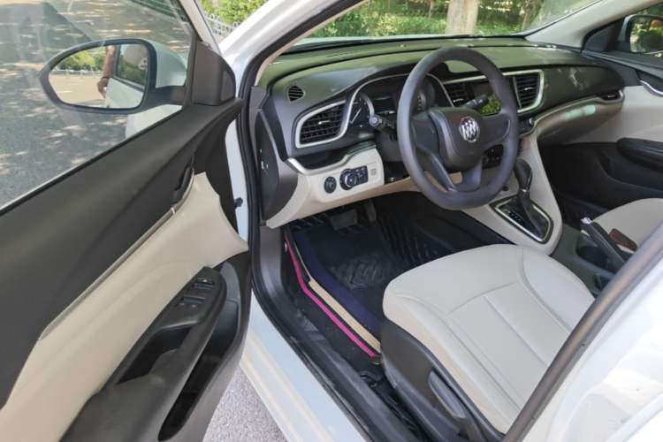 Used Buick GT 2021 Exemplar 1.5L Automatic Elite Version Driver Seat