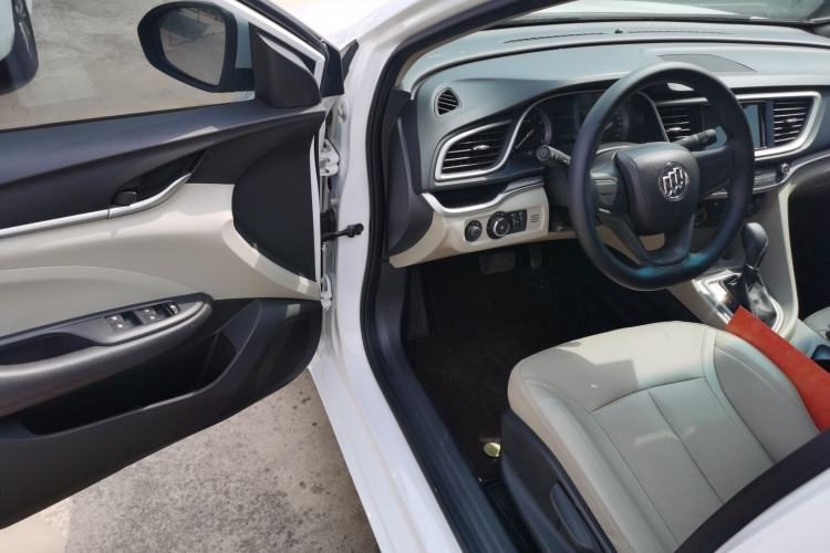 Used Buick GT 2021 Exemplar 1.5L Automatic Elite Version Driver Seat