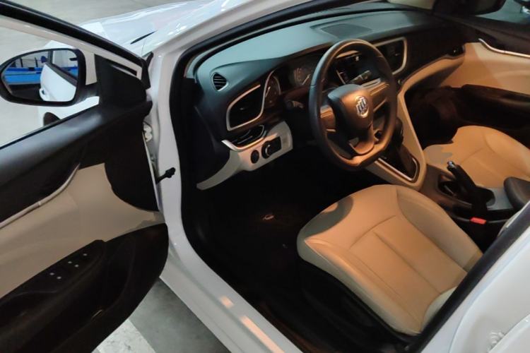 Used Buick GT 2021 Exemplar 1.5L Automatic Elite Version Driver Seat