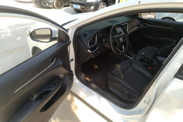 Used Buick GT 2021 Revised Version Flagship 1.5L Automatic Elite Edition Driver Seat