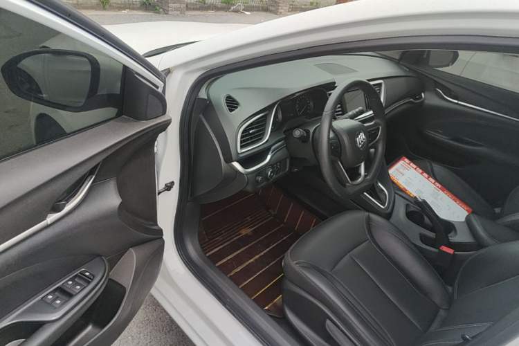 Used Buick GT 2021 Revised Version 1.3T Automatic Mild Hybrid Elite Edition Driver Seat