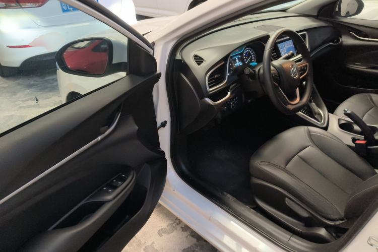 Used Buick GT 2021 Revised Version 1.3T Automatic Mild Hybrid Elite Edition Driver Seat