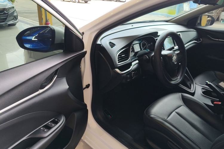Used Buick GT 2021 1.3T Automatic Mild Hybrid Elite Version Driver Seat