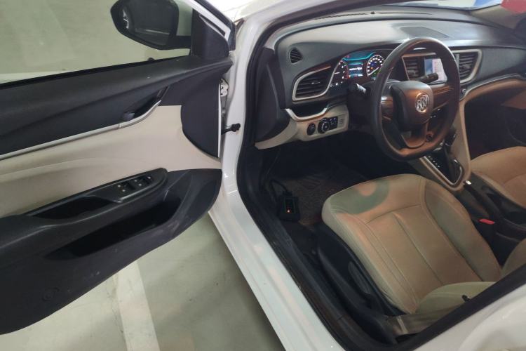 Used Buick GT 2021 Exemplar 1.5L Automatic Elite Version Driver Seat