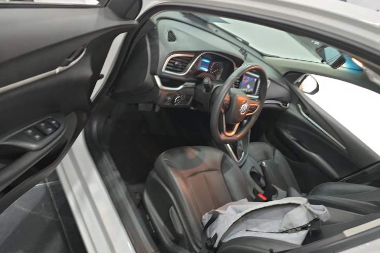 Used Buick GT 2021 Revised Version 1.3T Automatic Mild Hybrid Elite Edition Driver Seat