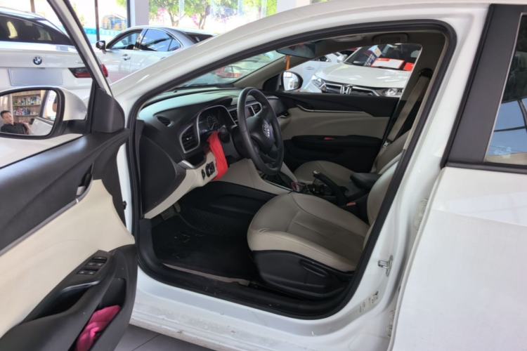 Used Buick GT 2021 Exemplar 1.5L Automatic Elite Version Driver Seat
