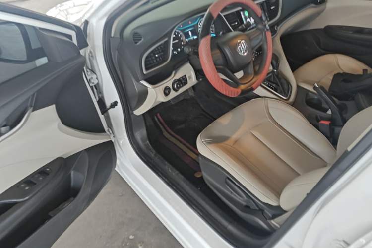 Used Buick GT 2021 Exemplar 1.5L Automatic Elite Version Driver Seat