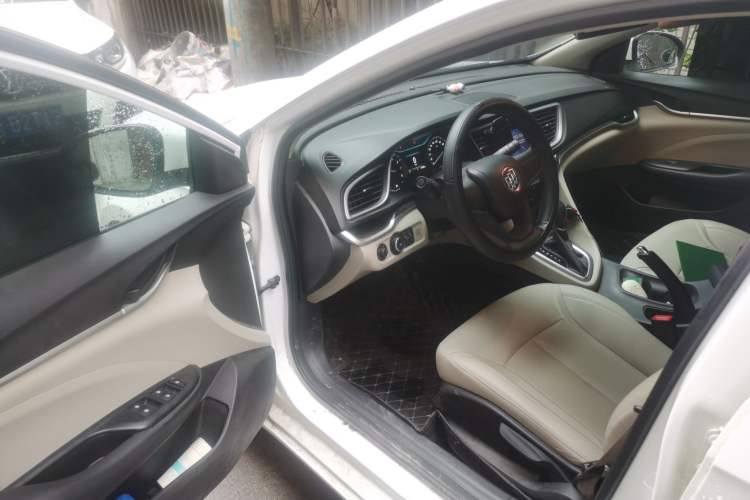 Used Buick GT 2021 Exemplar 1.5L Automatic Elite Version Driver Seat