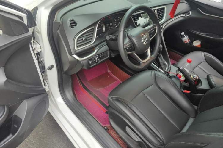 Used Buick GT 2021 1.3T Automatic Mild Hybrid Elite Version Driver Seat