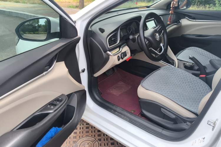 Used Buick GT 2021 Exemplar 1.5L Automatic Elite Version Driver Seat