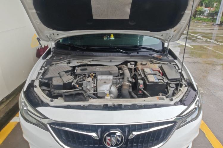 Used Buick GT 2021 1.3T Automatic Mild Hybrid Entry Model Engine Bay